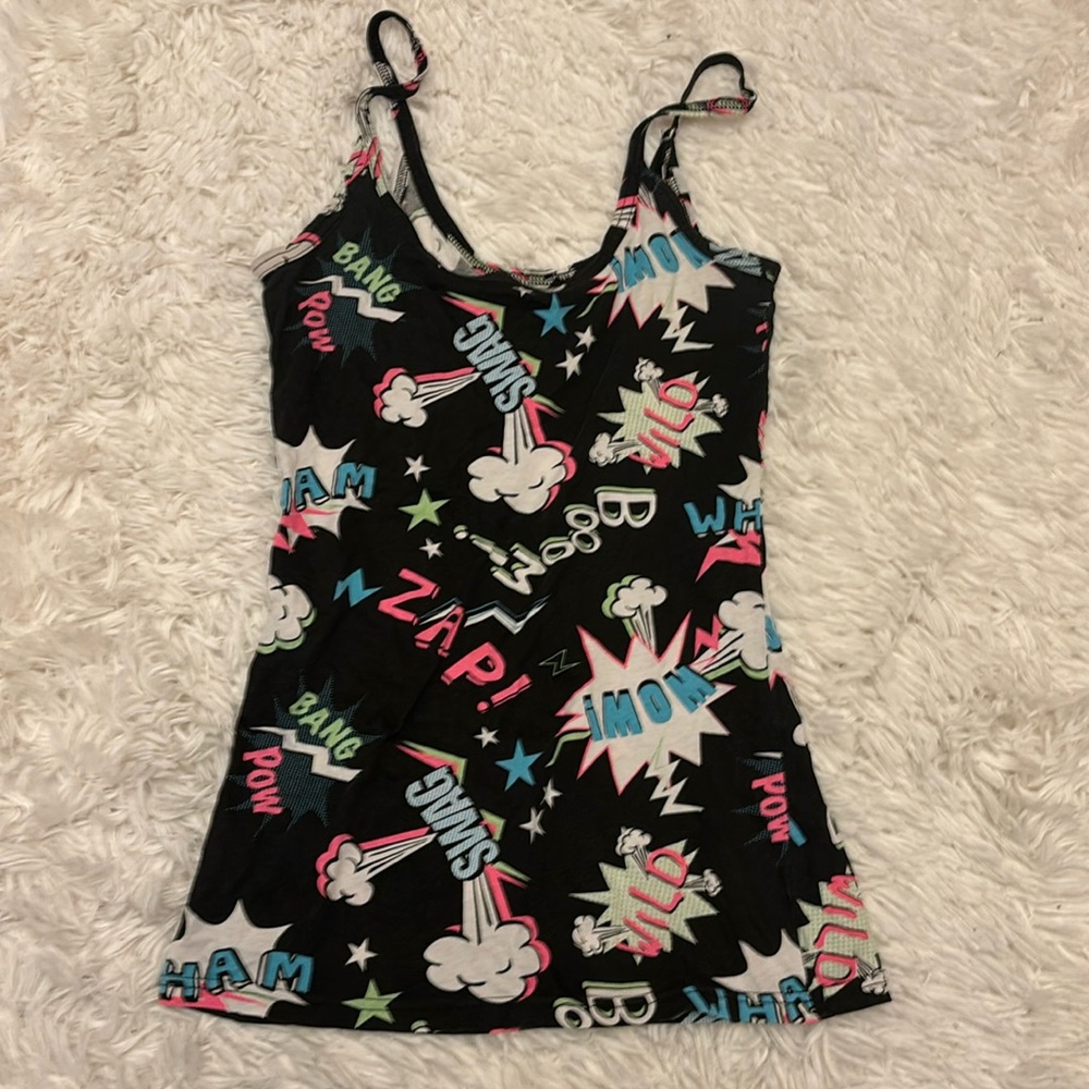 No Boundaries comic chat bubbles tank top size M